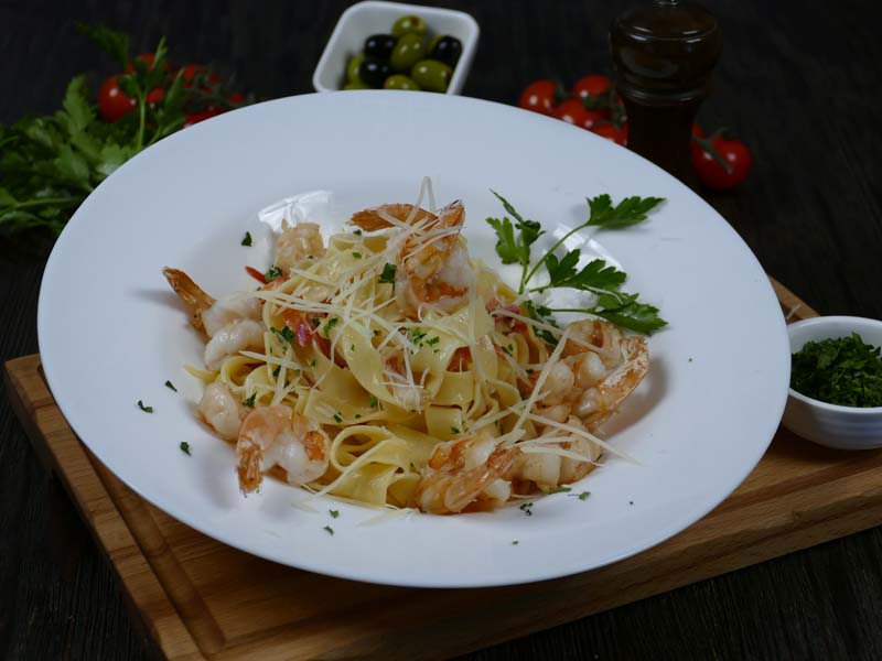 Феттуччине с креветками